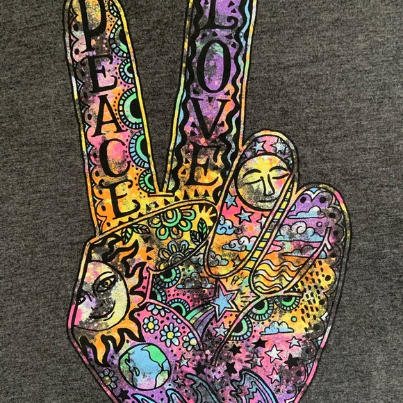 Modern Lux Peace Graphic Tee Shirt - Picture 2 of 4